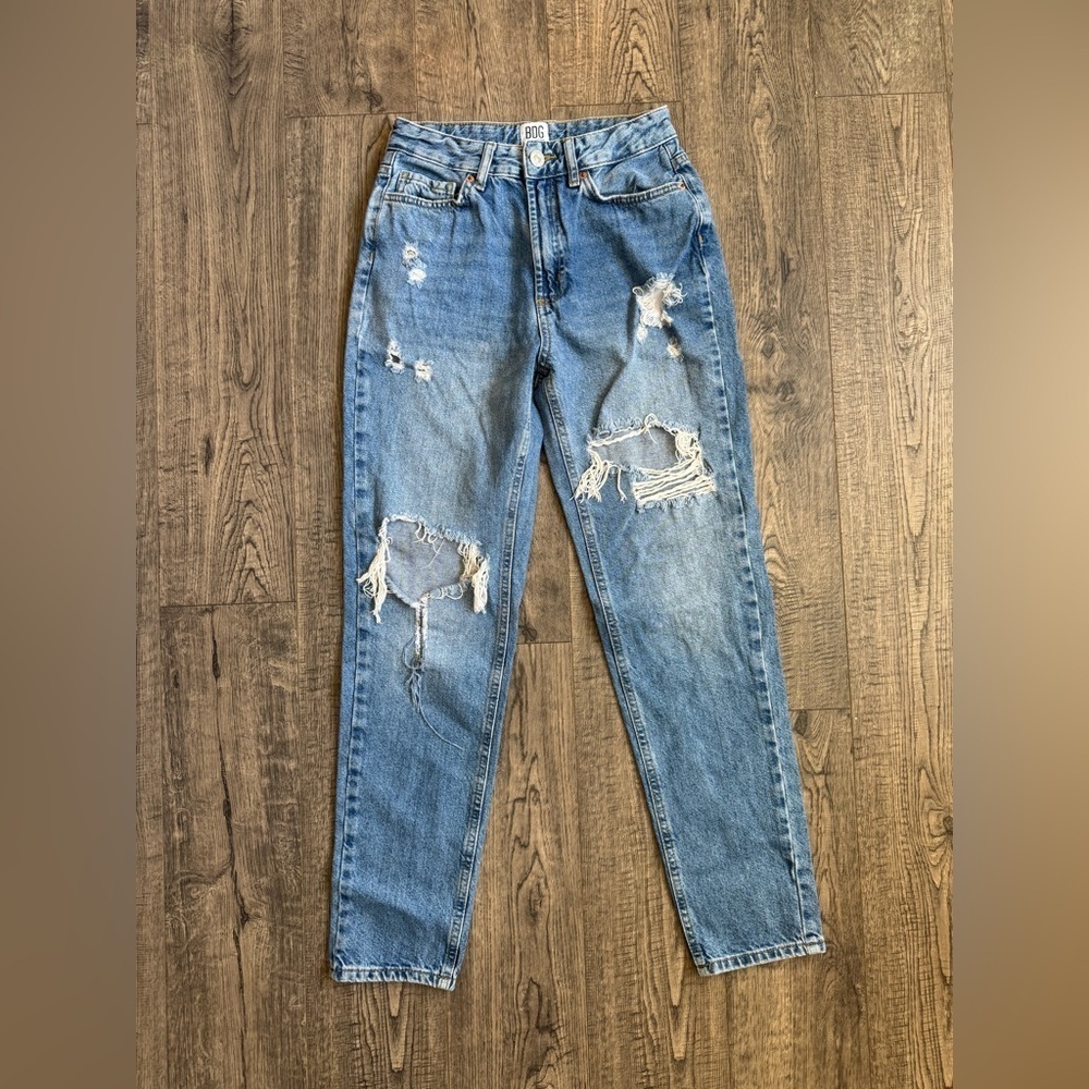 Urban Outfitters BDG Mom High Rise Jeans